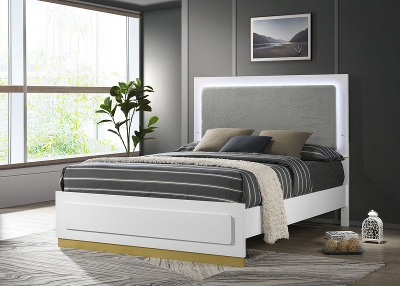 Caraway California King, E.King, & Queen Bed Black & White