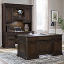 Provence Park 5 Piece Jr Executive Set image