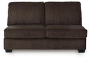 Kimlee Sectional with Chaise